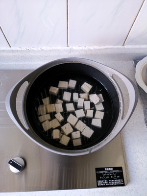 丝瓜豆腐汤（附奶白色汤方法）的做法 步骤2